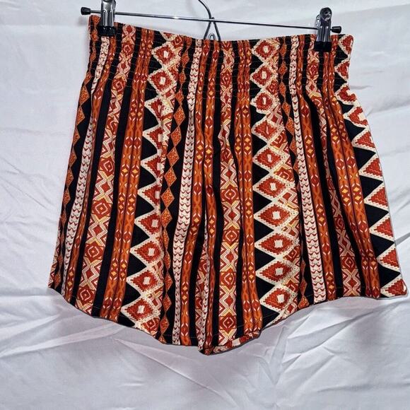 SHEIN Orange and Black Stretch Waist Shorts | Sz M, NWT - Picture 5 of 5